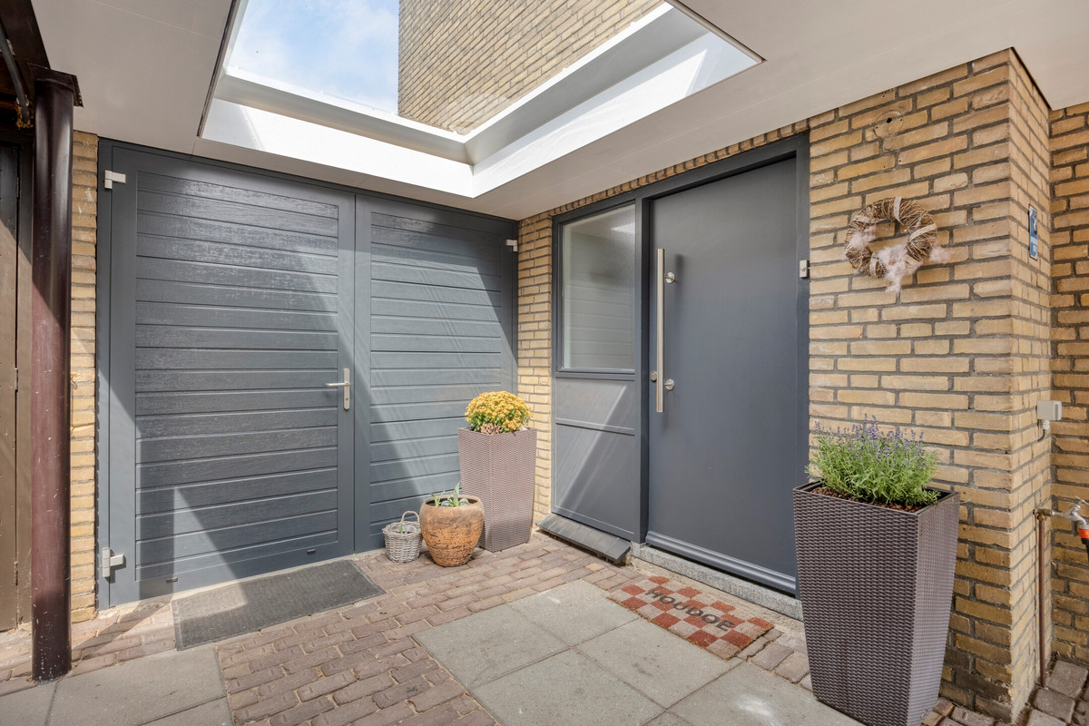 Tussenwoning te koop: Deken van der Cammenweg 20, Heesch