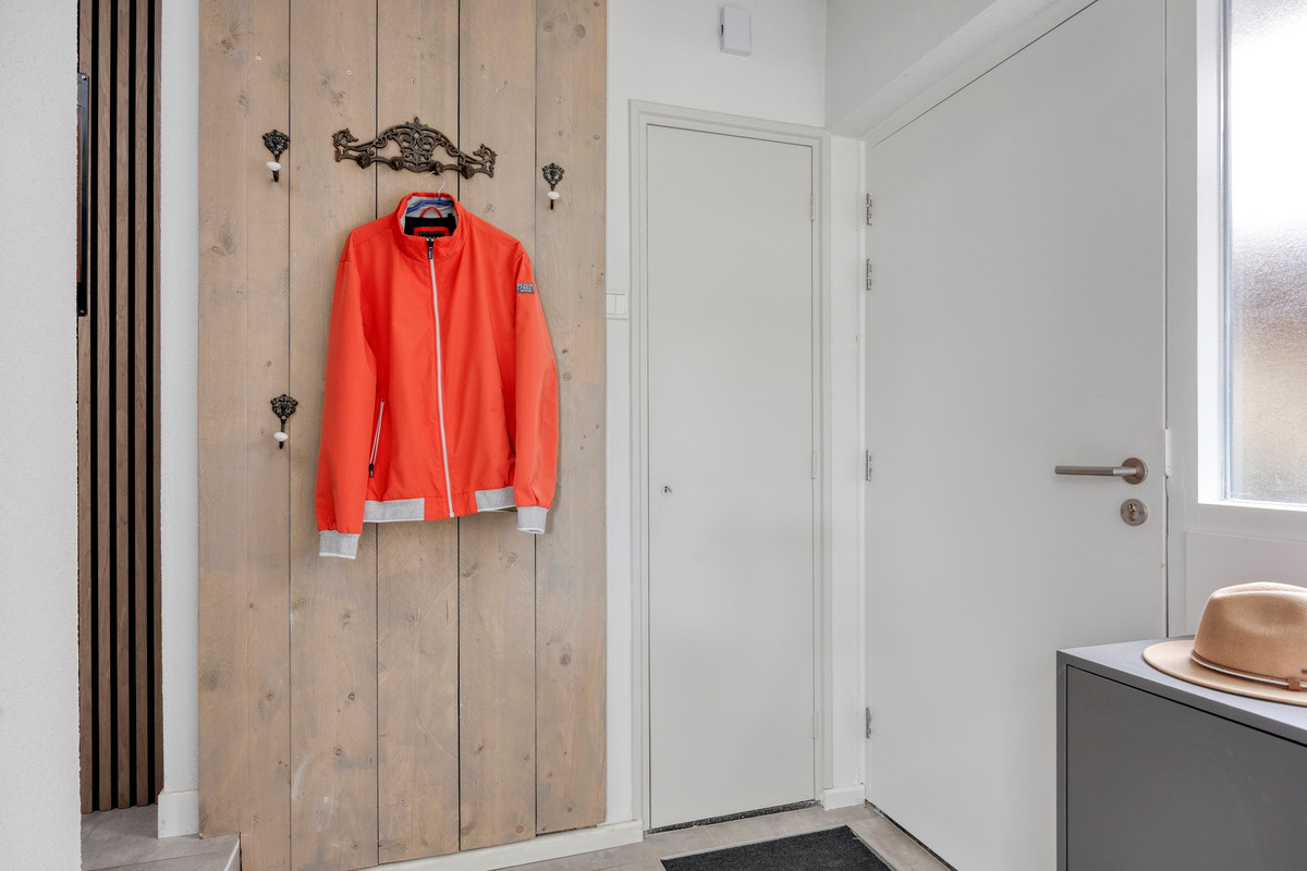 Tussenwoning te koop: Deken van der Cammenweg 20, Heesch