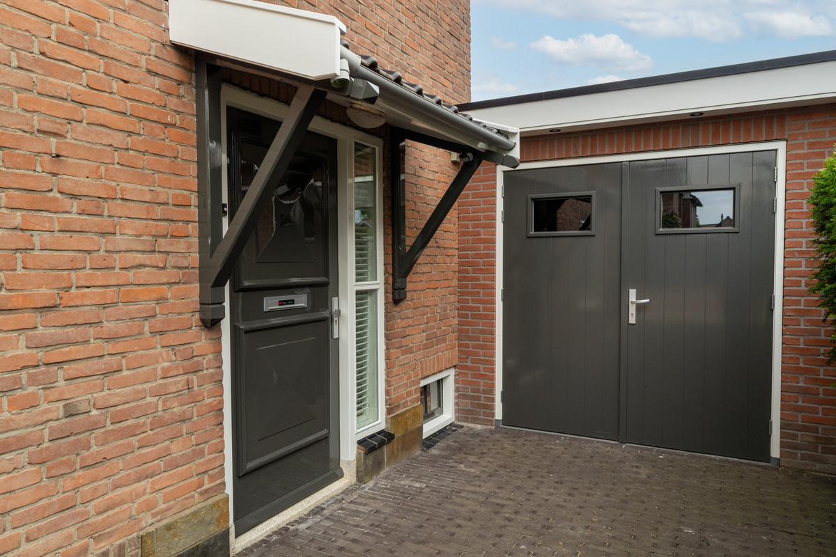 Hoekwoning te koop: Spijksweer 3, Werkendam