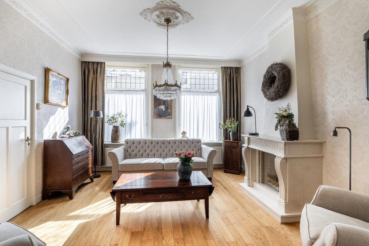 Tussenwoning te koop: Hoogstraat 8, Tholen