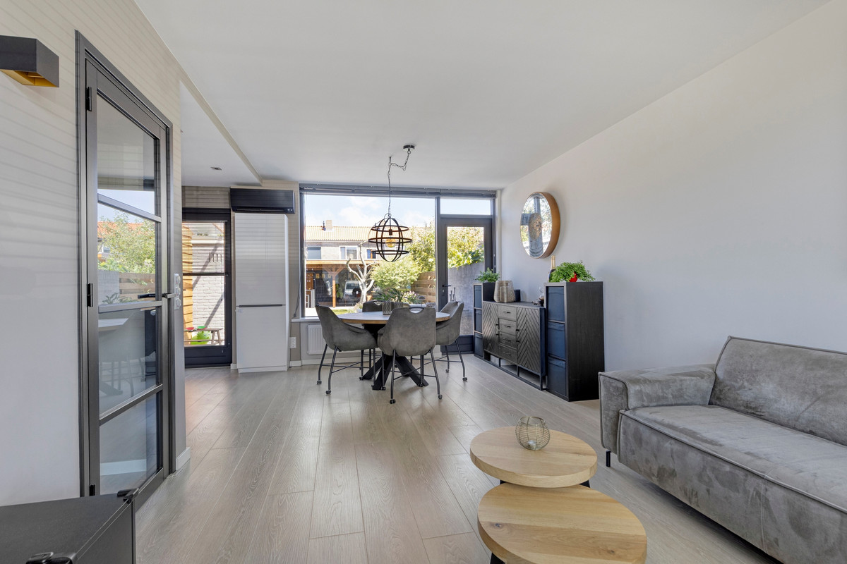 Tussenwoning te koop: Perkstraat 17, Zwijndrecht