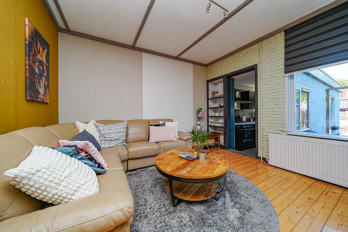 Tussenwoning te koop: C.D.Tuinenburgstraat 89, Rotterdam