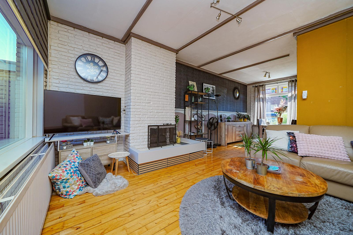 Tussenwoning te koop: C.D.Tuinenburgstraat 89, Rotterdam