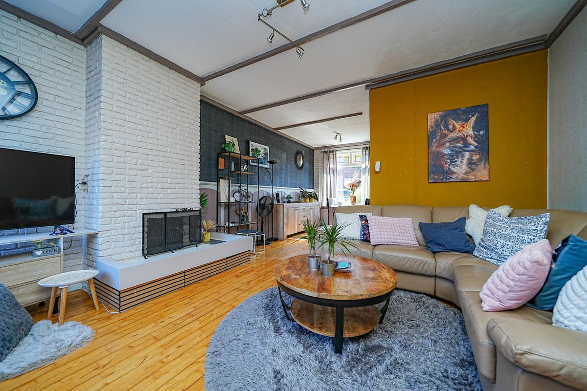 Tussenwoning te koop: C.D.Tuinenburgstraat 89, Rotterdam