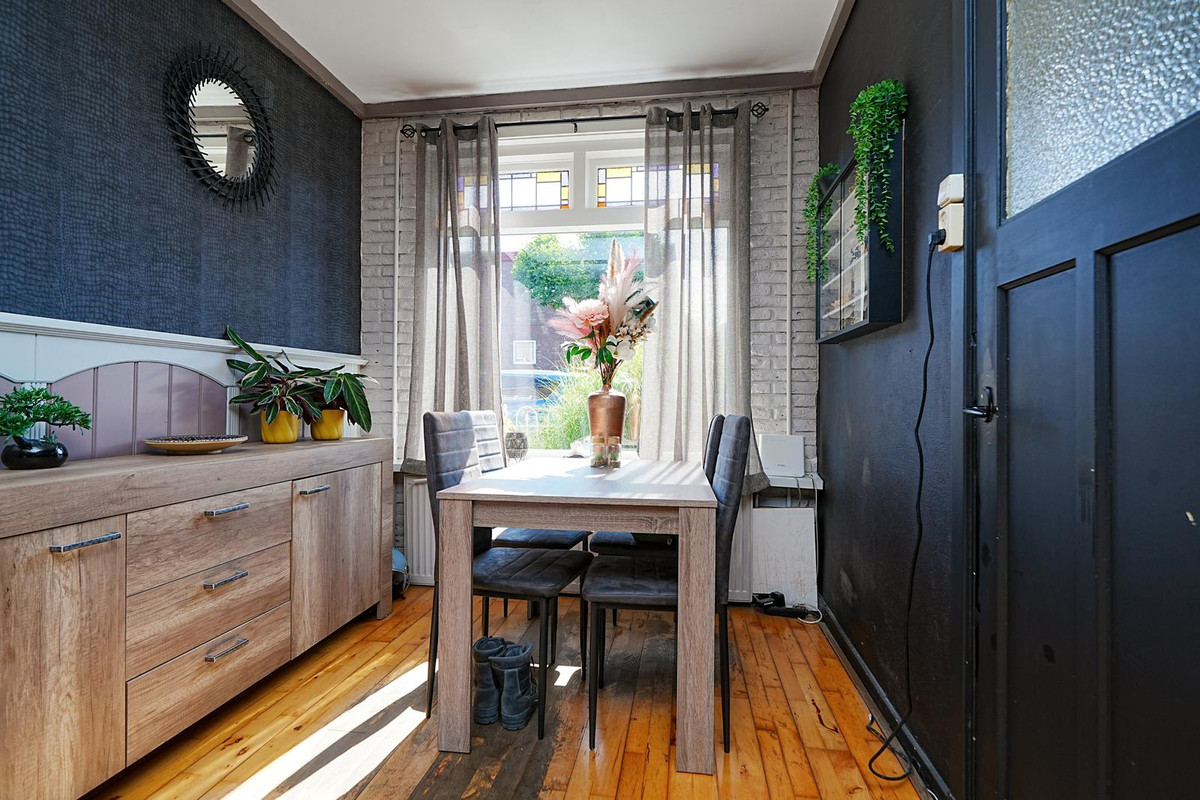 Tussenwoning te koop: C.D.Tuinenburgstraat 89, Rotterdam