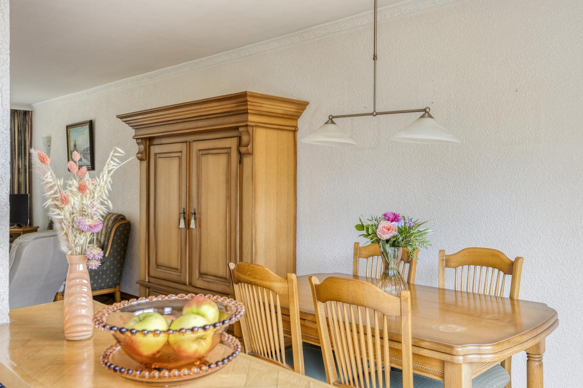 Tussenwoning te koop: Zwitserlandstraat 9, Bergen Op Zoom