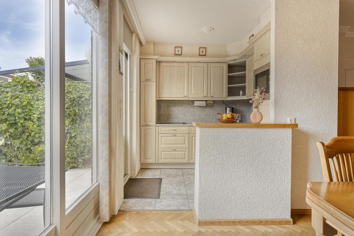 Tussenwoning te koop: Zwitserlandstraat 9, Bergen Op Zoom