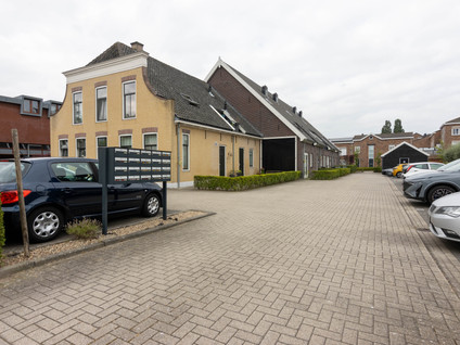 Stationsstraat 32