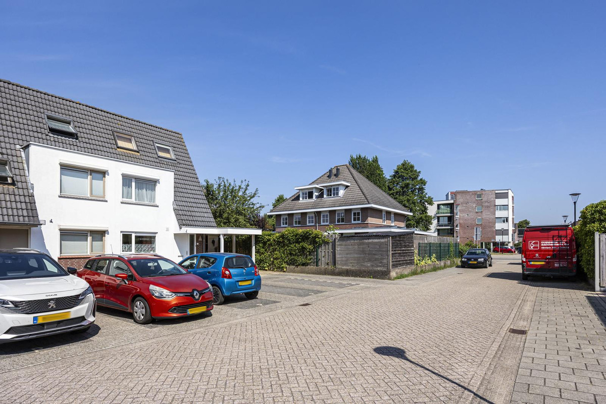 Hoekwoning te koop: Ceres 79, Bemmel