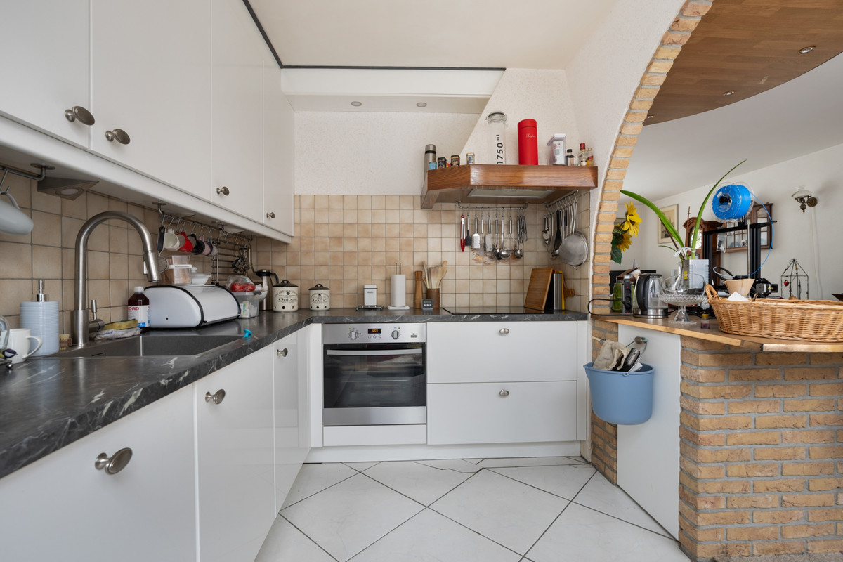 Tussenwoning te koop: Wielingenstraat 30, Dordrecht