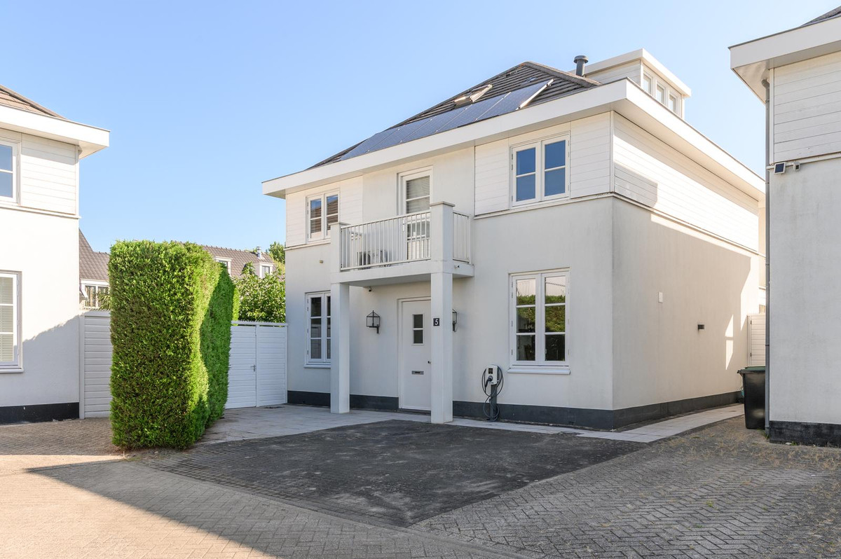 Vrijstaande woning te koop: Han G. Hoekstrahof 5, Almere