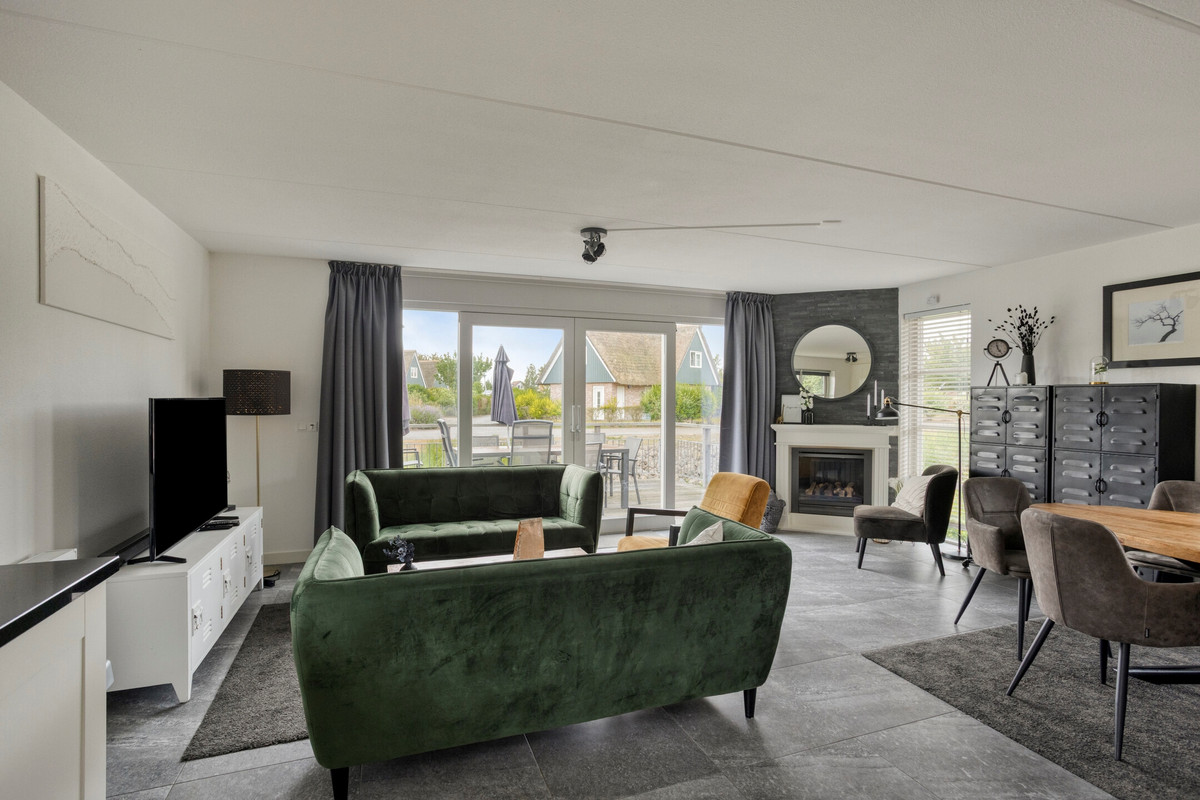 Vrijstaande woning te koop: Robbenzand 11, Makkum