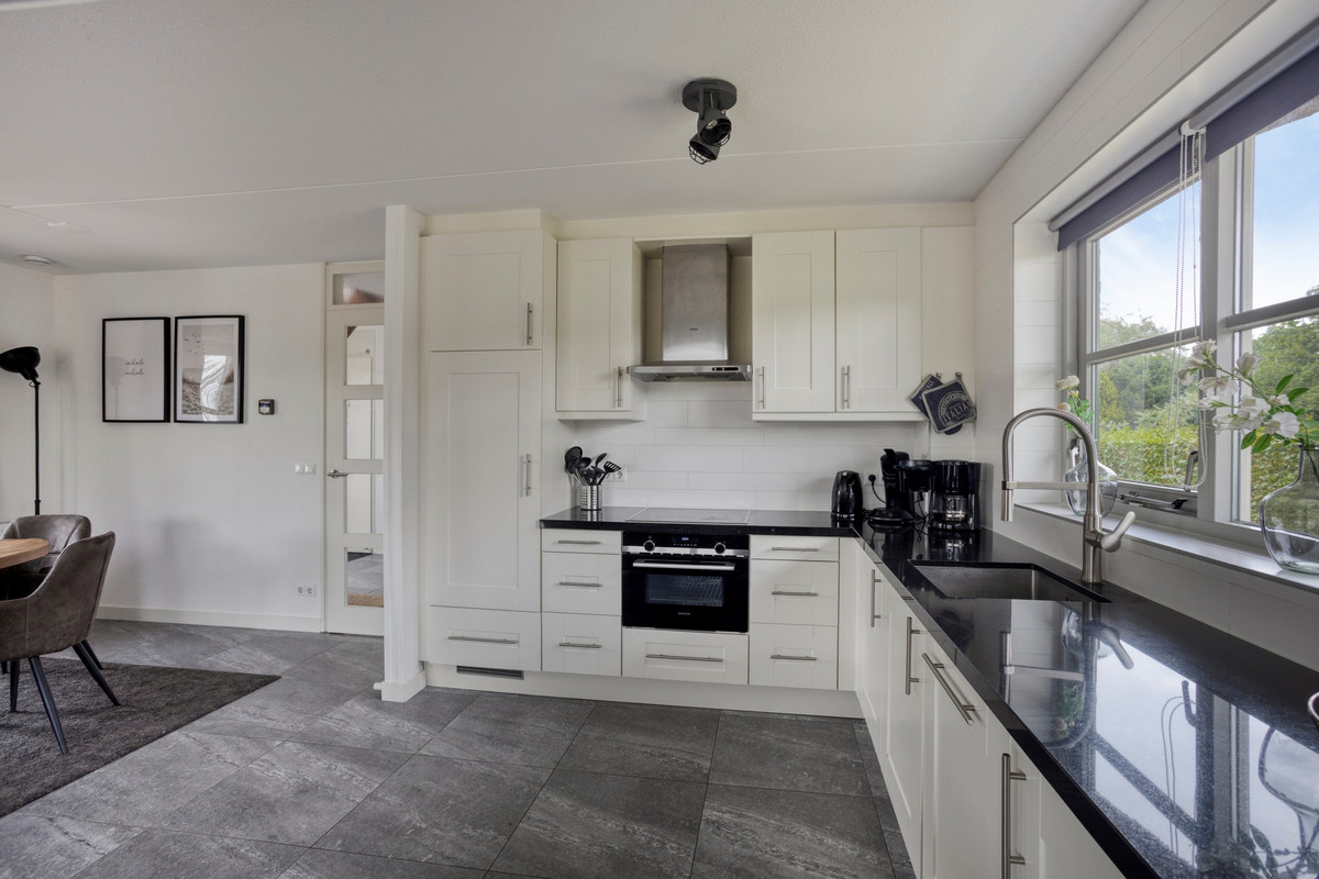 Vrijstaande woning te koop: Robbenzand 11, Makkum