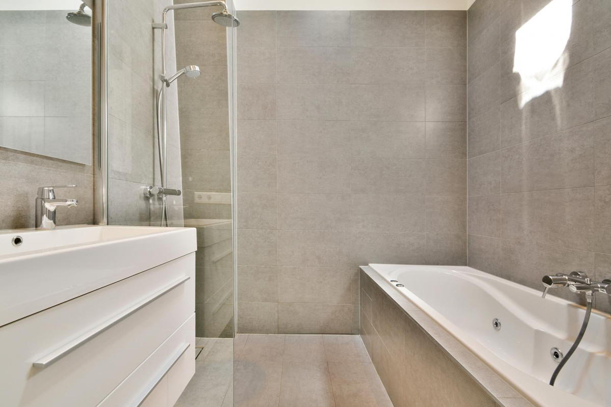 Appartement te koop: Tweede Hugo de Grootstraat 14-3, Amsterdam