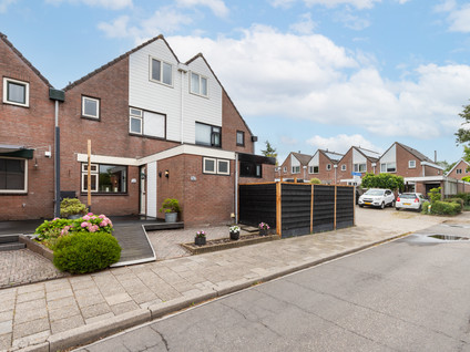Burgemeester Vostersstraat 61
