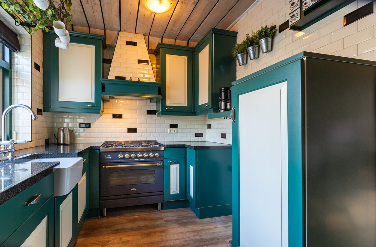Tussenwoning te koop: Burgemeester Vostersstraat 61, Oude Wetering