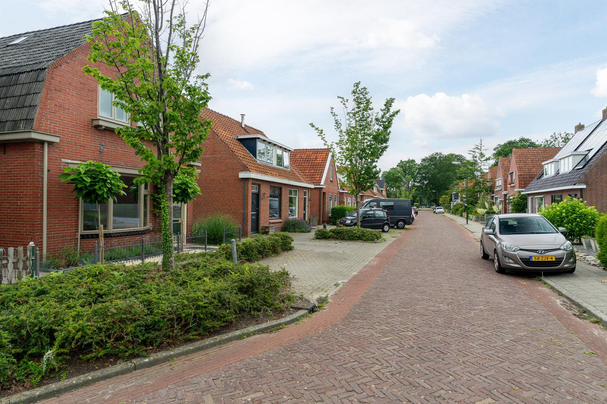 Vrijstaande woning te koop: Dirck Raphaëlsz Camphuysenstraat 37, Dokkum