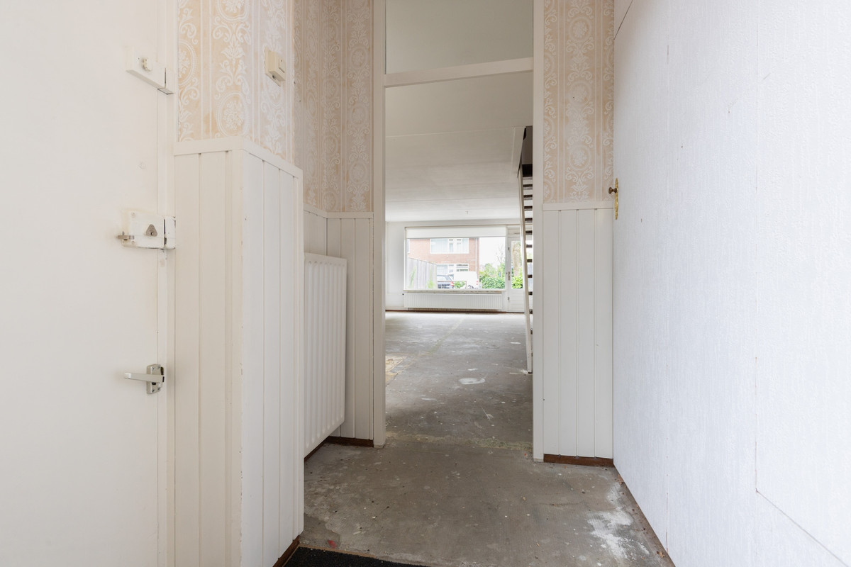 Hoekwoning te koop: Cornelis Kempenaarlaan 125, Woubrugge