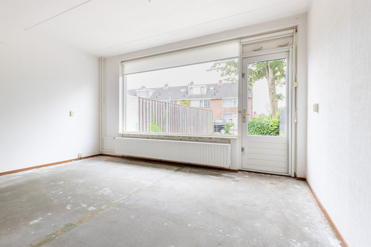 Hoekwoning te koop: Cornelis Kempenaarlaan 125, Woubrugge