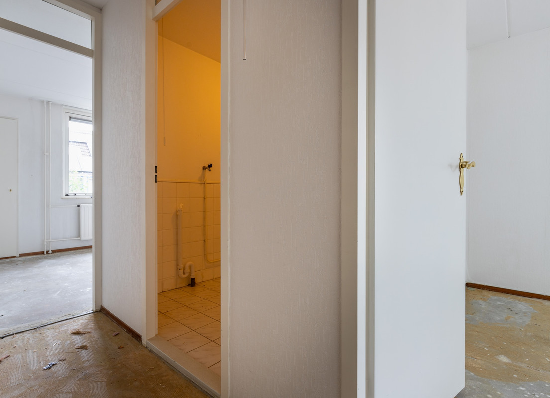 Hoekwoning te koop: Cornelis Kempenaarlaan 125, Woubrugge