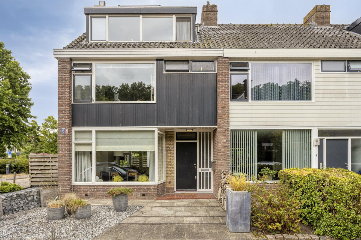 Hoekwoning te koop: Bilderdijkstraat 24, Capelle Aan Den Ijssel