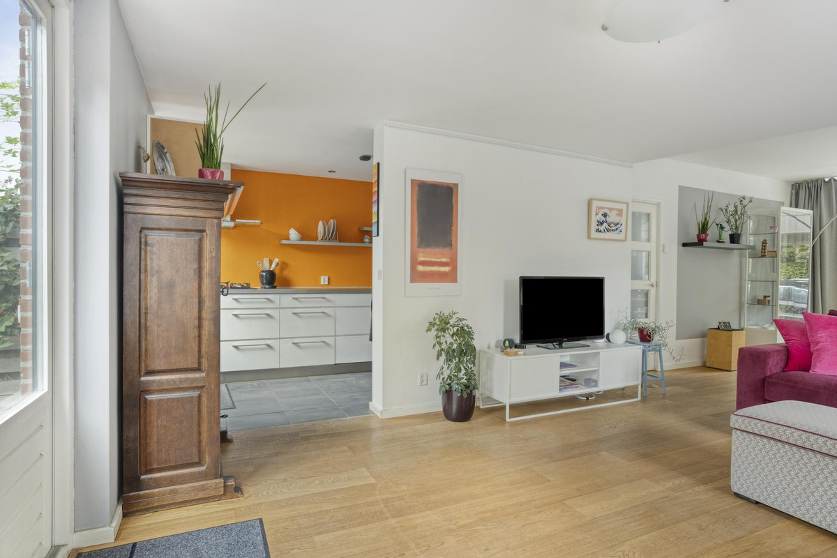 Hoekwoning te koop: Bilderdijkstraat 24, Capelle Aan Den Ijssel