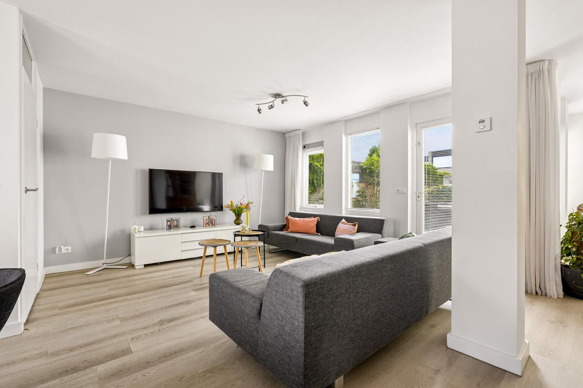 Hoekwoning te koop: Vioolstraat 9, Uden