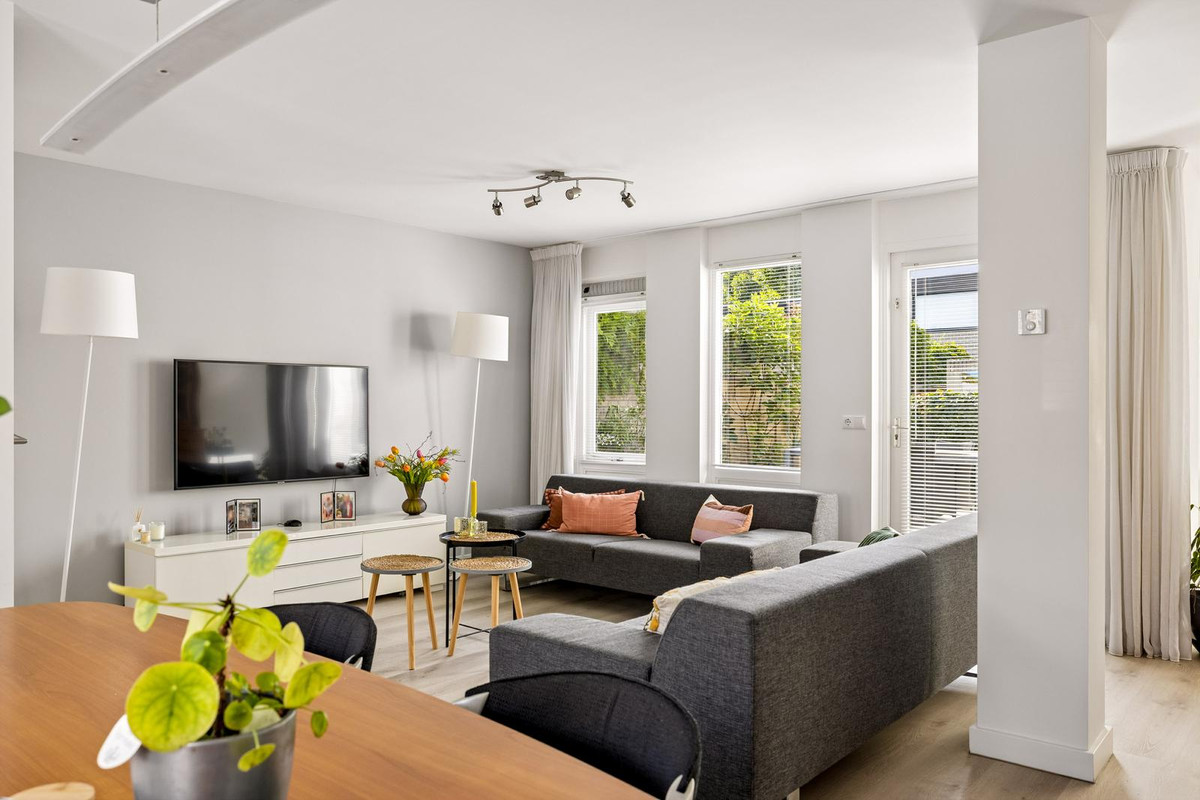 Hoekwoning te koop: Vioolstraat 9, Uden