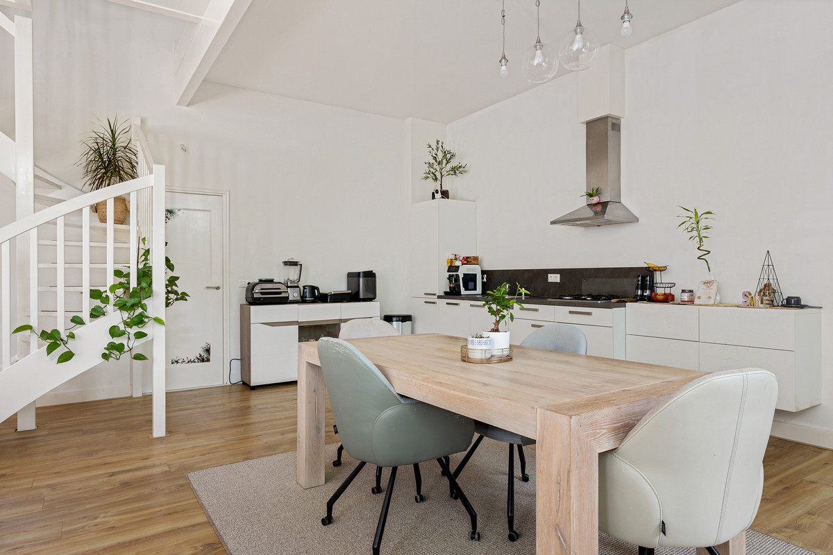Appartement te koop: Hartman Sannesstraat 8, St.-Annaparochie