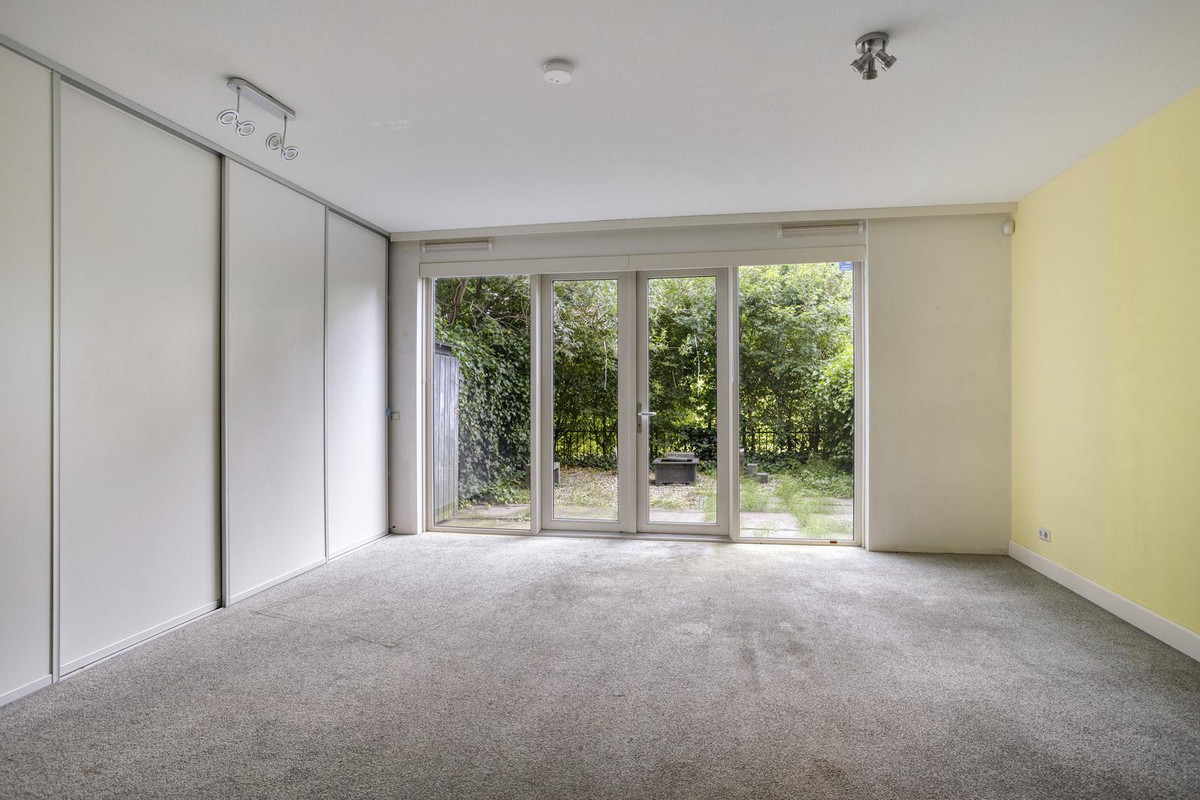 Tussenwoning te koop: Lauwers 30, Nootdorp