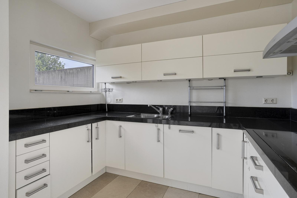 Tussenwoning te koop: Lauwers 30, Nootdorp