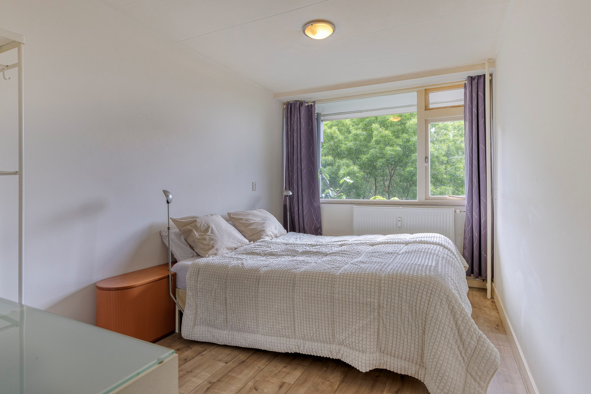 Appartement te koop: Nieuwendamlaan 128, 'S-Gravenhage