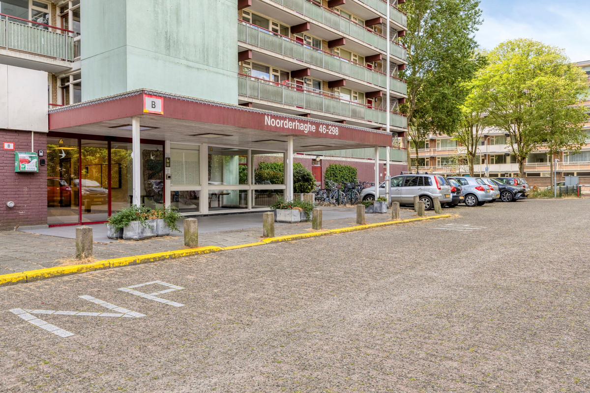 Appartement te koop: Nieuwendamlaan 128, 'S-Gravenhage