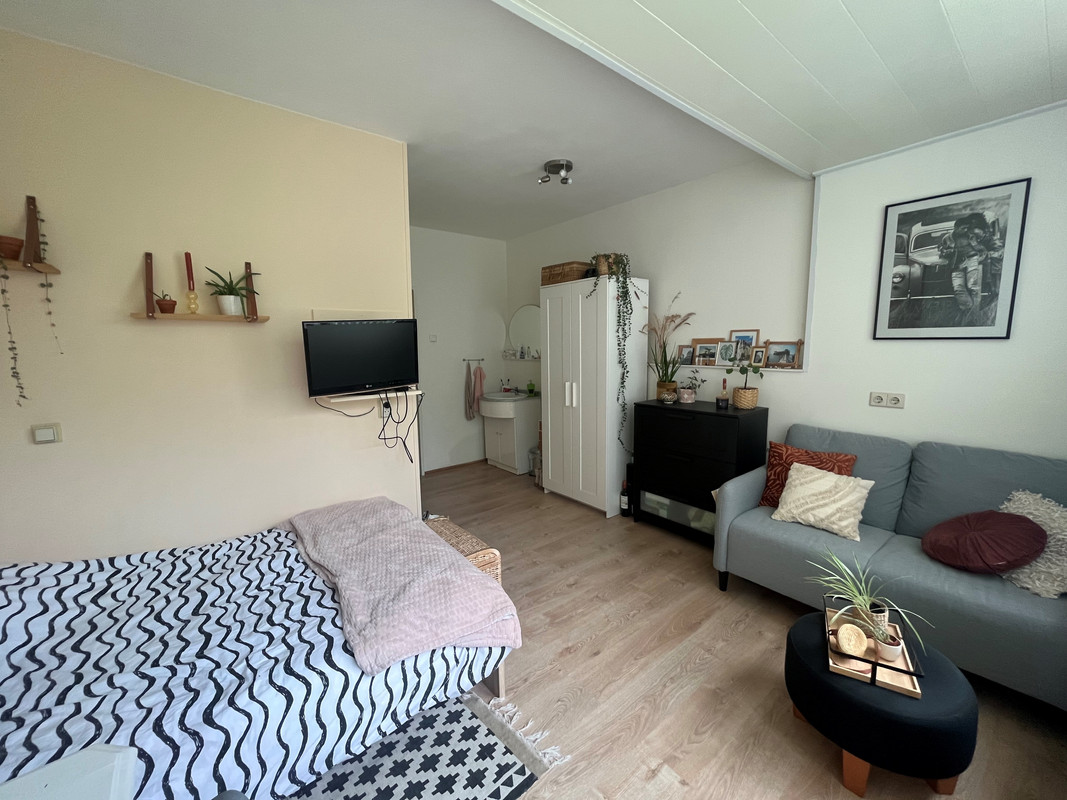 Appartement te huur: Cederstraat 39, Tilburg