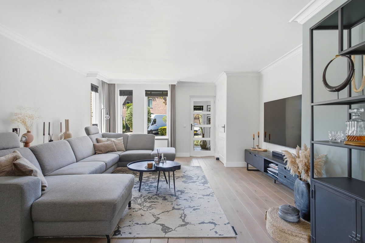 Twee-onder-één-kap te koop: Espenstraat 2, Langenboom