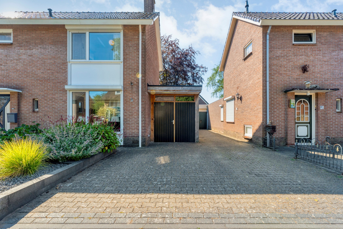 Vrijstaande woning te koop: Lage Gaardenstraat 29, Hardenberg