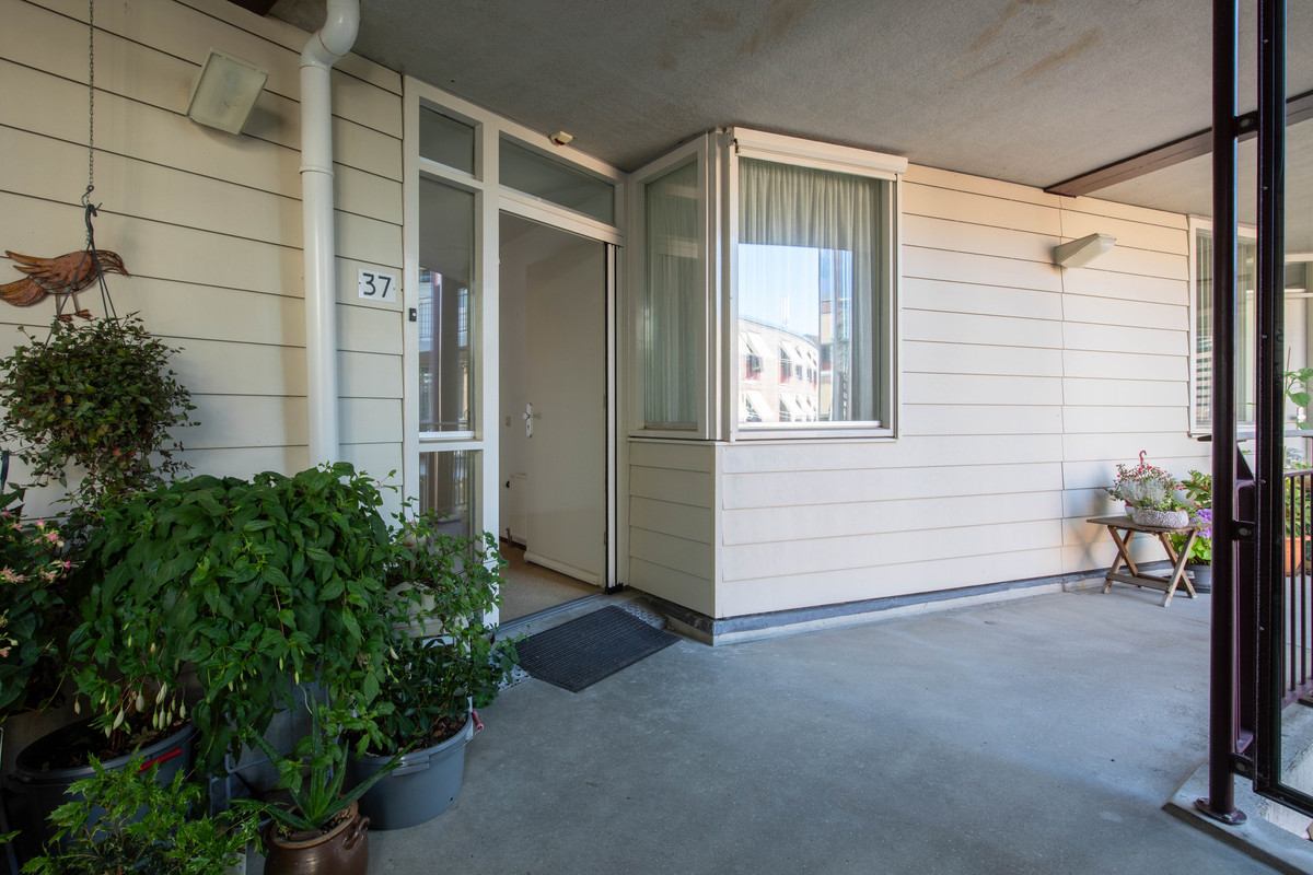 Appartement te koop: Clematisstraat 37, Aalsmeer