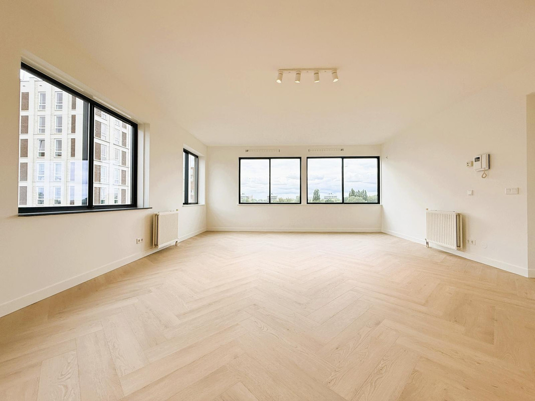 Appartement te huur: Van Suchtelen van de Haarestraat 30G, Amsterdam