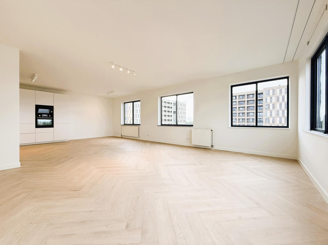 Appartement te huur: Van Suchtelen van de Haarestraat 30G, Amsterdam