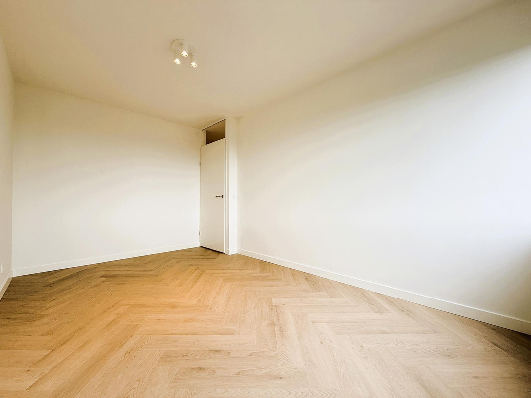 Appartement te huur: Van Suchtelen van de Haarestraat 30G, Amsterdam