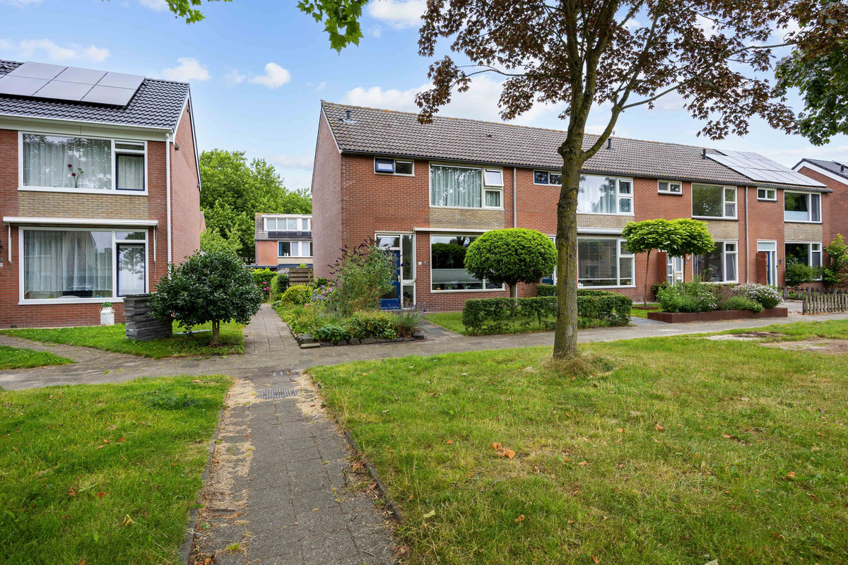 Hoekwoning te koop: Esdoornlaan 12, Marum