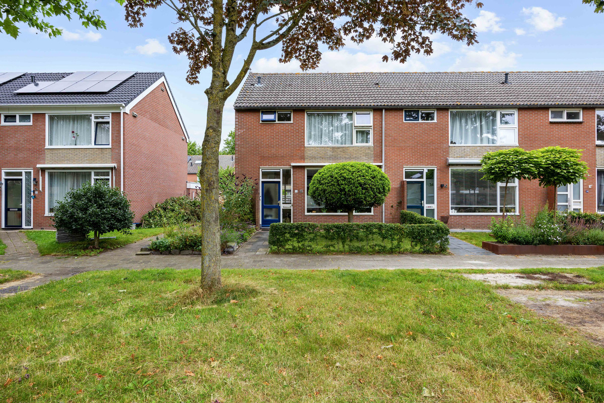 Hoekwoning te koop: Esdoornlaan 12, Marum