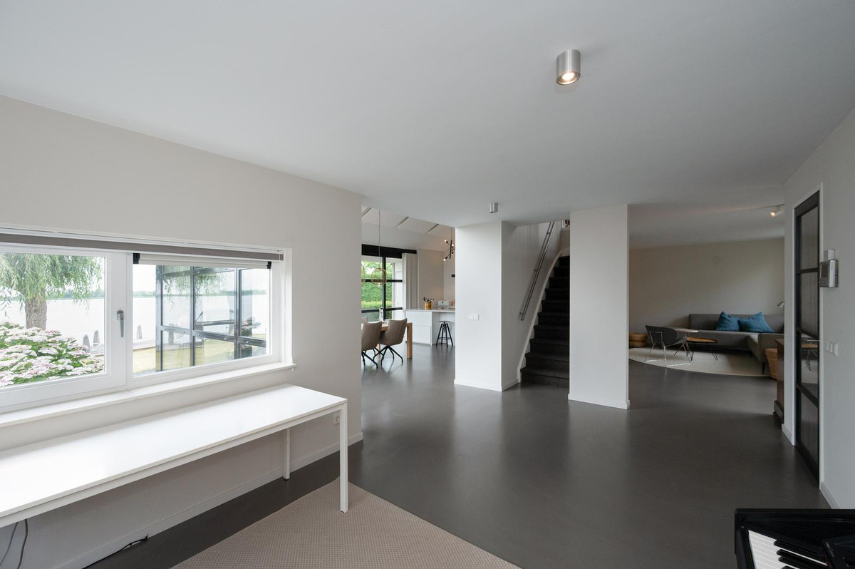 Vrijstaande woning te huur: Lijzijde 33, Almere