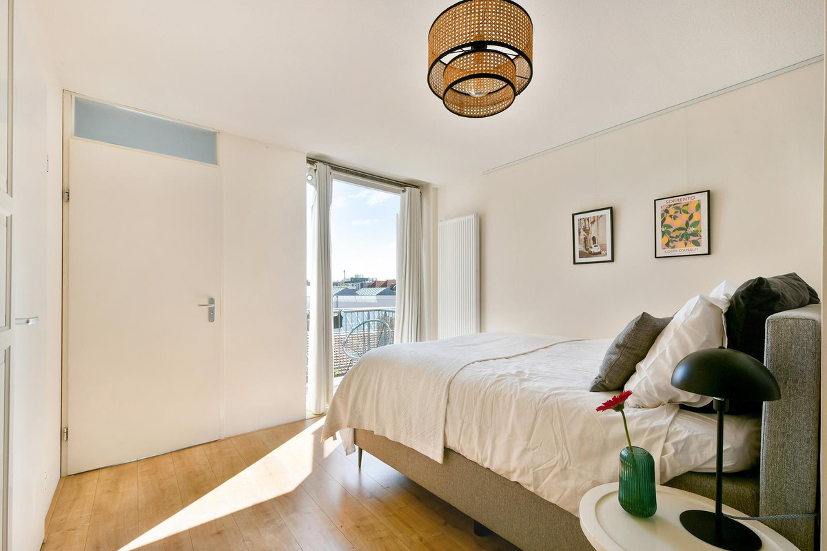 Studio te koop: Ten Katestraat 57-3, Amsterdam
