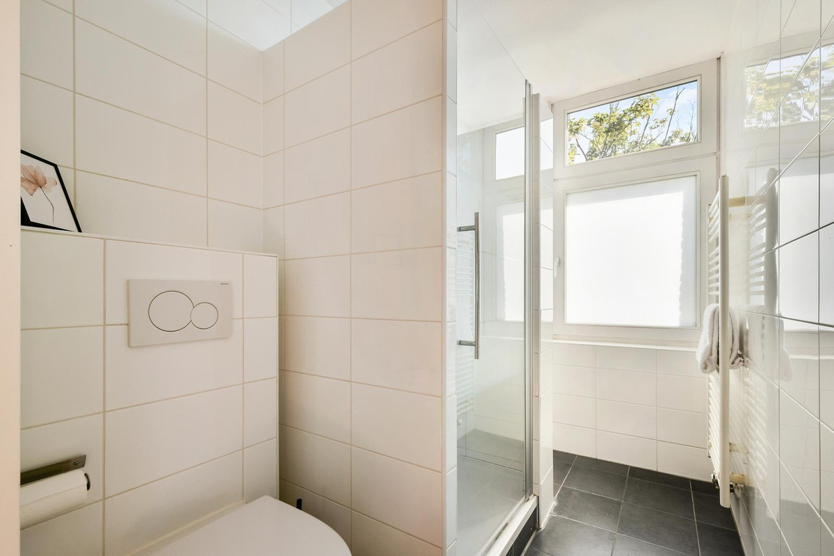 Studio te koop: Ten Katestraat 57-3, Amsterdam