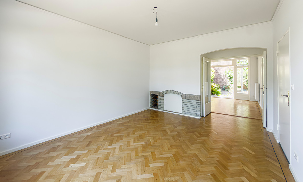 Tussenwoning te huur: Kinderhuissingel 80, Haarlem