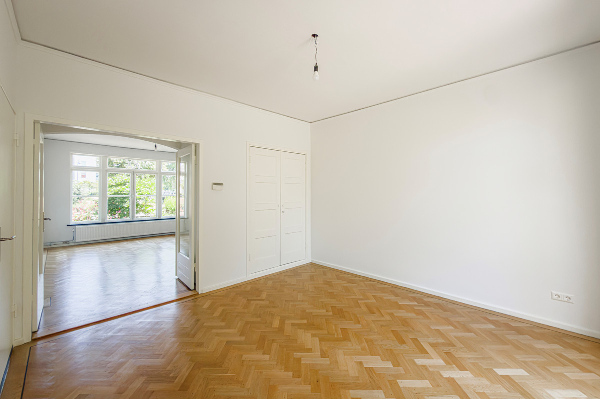 Tussenwoning te huur: Kinderhuissingel 80, Haarlem