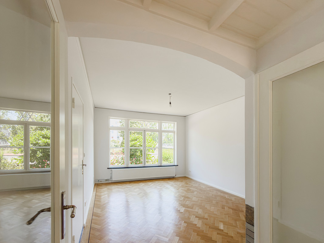 Tussenwoning te huur: Kinderhuissingel 80, Haarlem