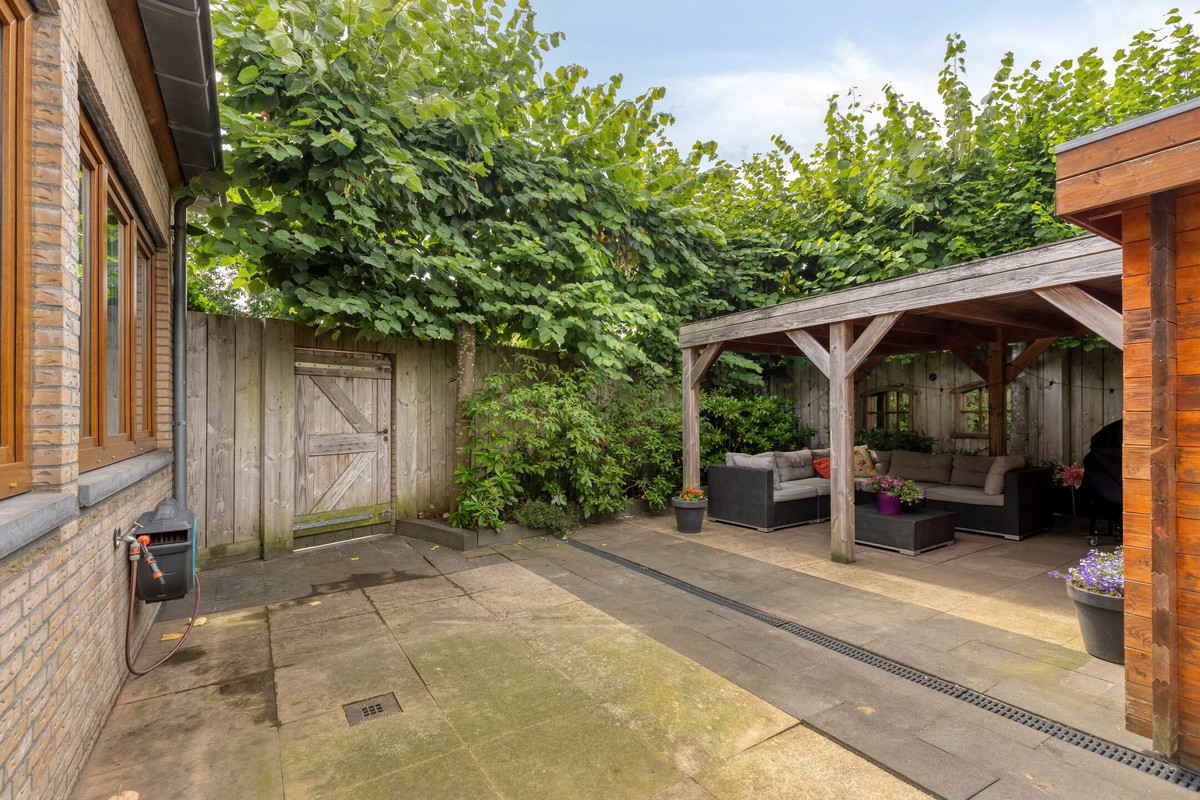 Hoekwoning te koop: Nonnenveld 14, Oosterhout