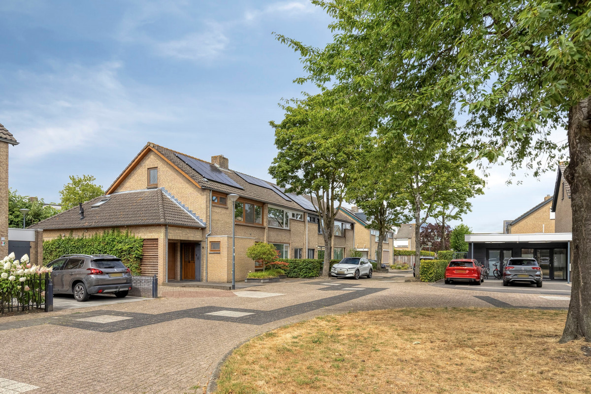 Hoekwoning te koop: Nonnenveld 14, Oosterhout